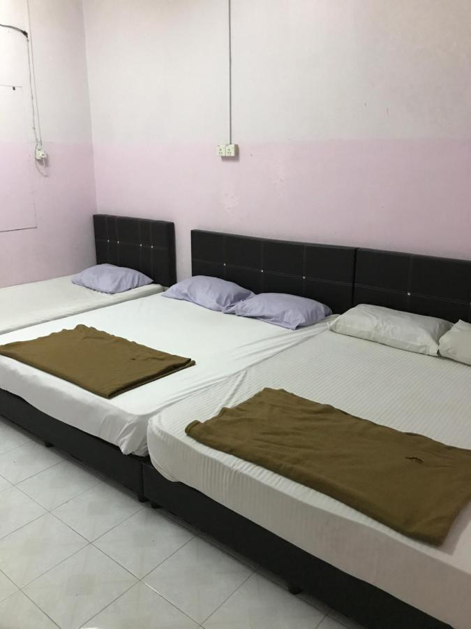 Yb House Hotel Kuantan Eksteriør billede